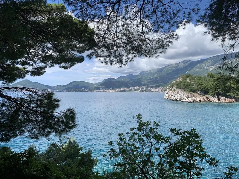 21 montenegro budva bay